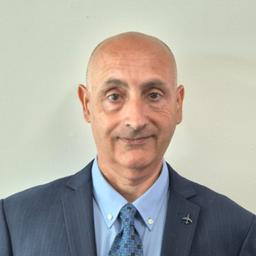 avatar Victor DeBono
